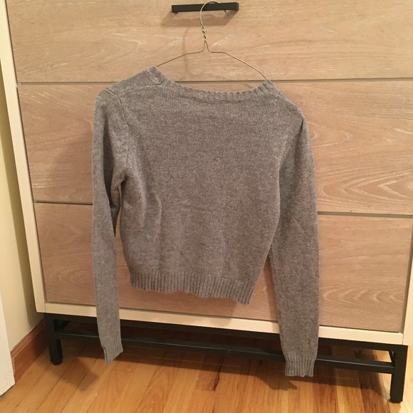 Gray cropped sweater - Picture 2 of 4
